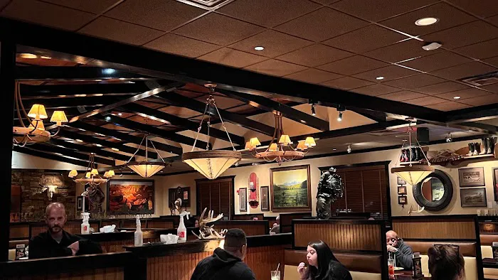 LongHorn Steakhouse 5