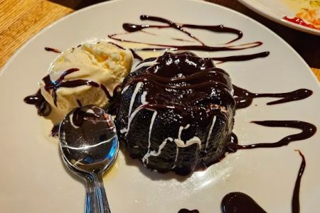 Applebee's Grill + Bar