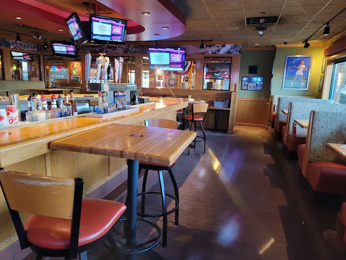 Applebee's Grill + Bar 2