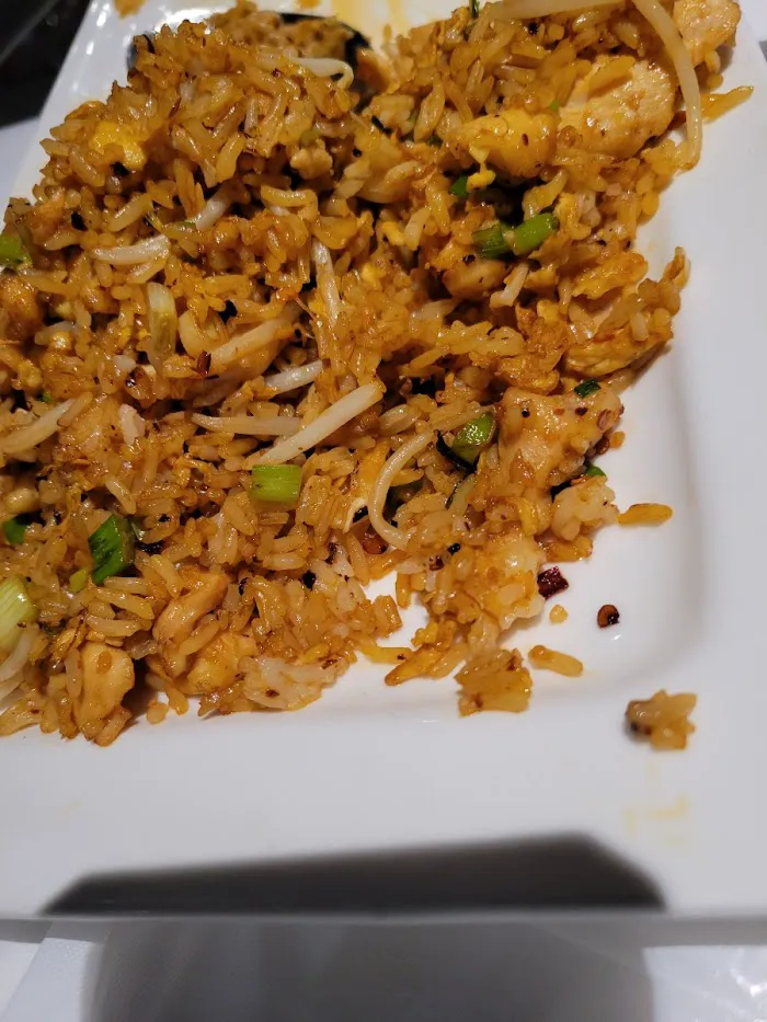Hunan's Bistro & Sushi 9