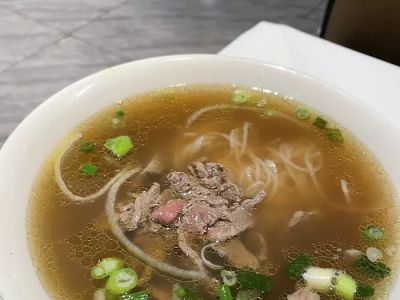 Hunan's Bistro & Sushi 0