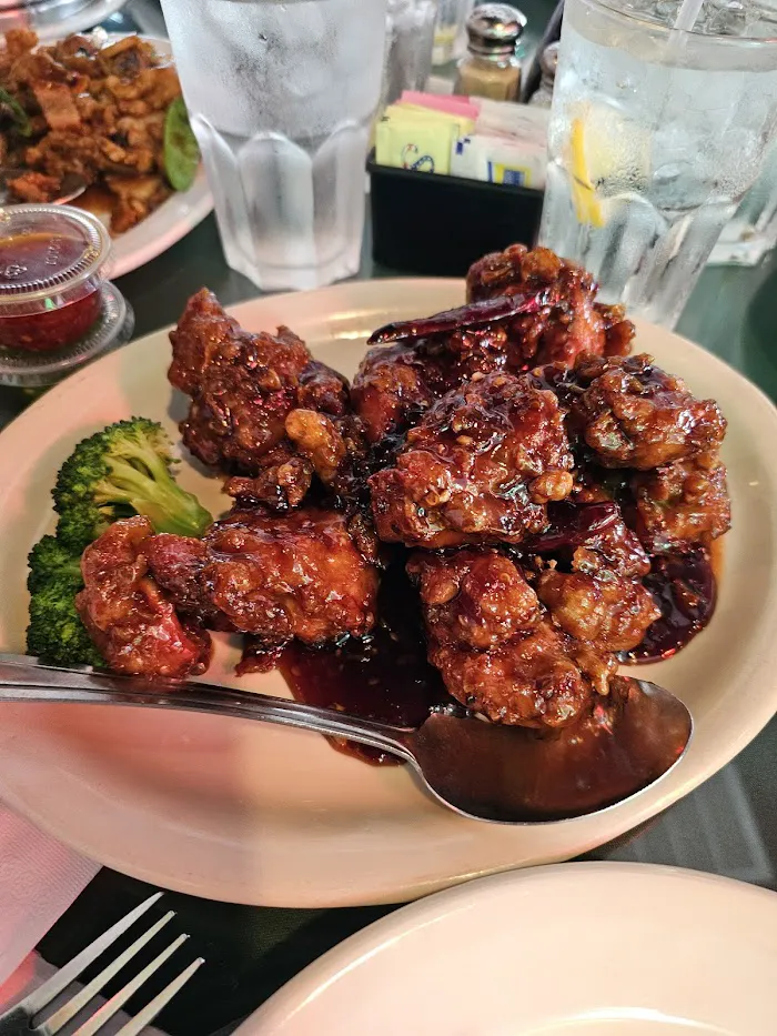 Auntie Chang's Dumpling House 8
