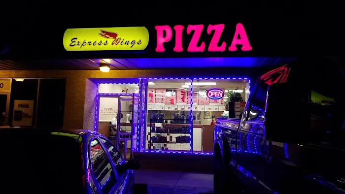 Express Wings & Pizzeria 4