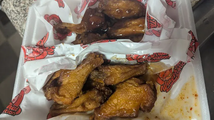 WINGS & THAI STATION 7