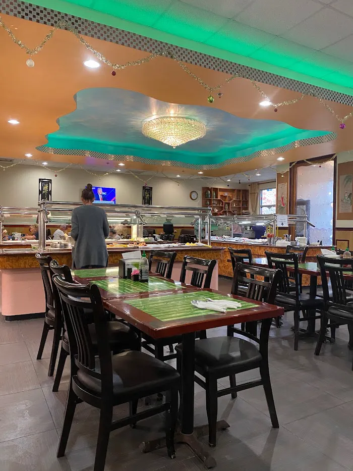 Li's Hot Wok Chinese Buffet 6