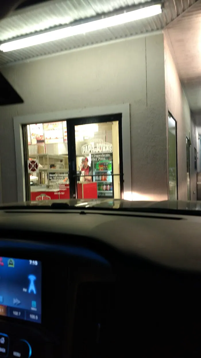 Papa Johns Pizza 10