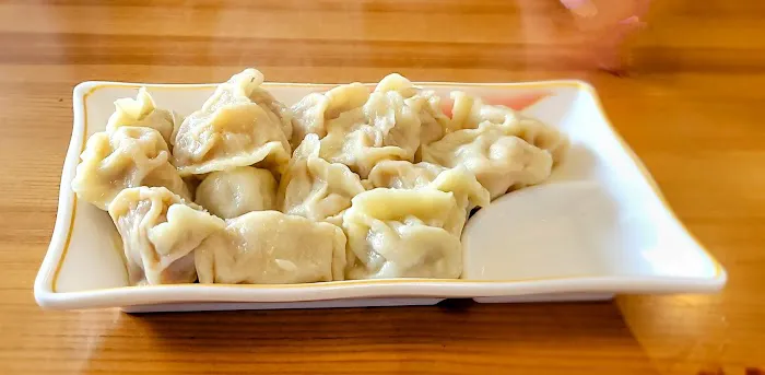 Mian noodles and dumplings 6