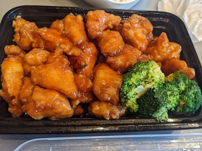 Sakura Asian Cuisine 6