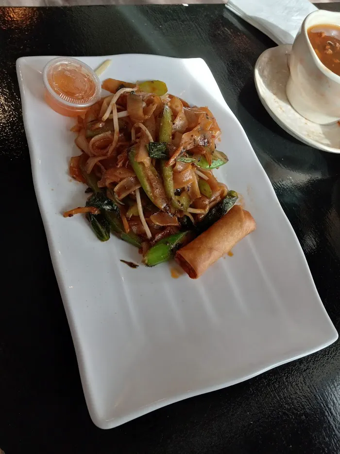 Thai Hut 6