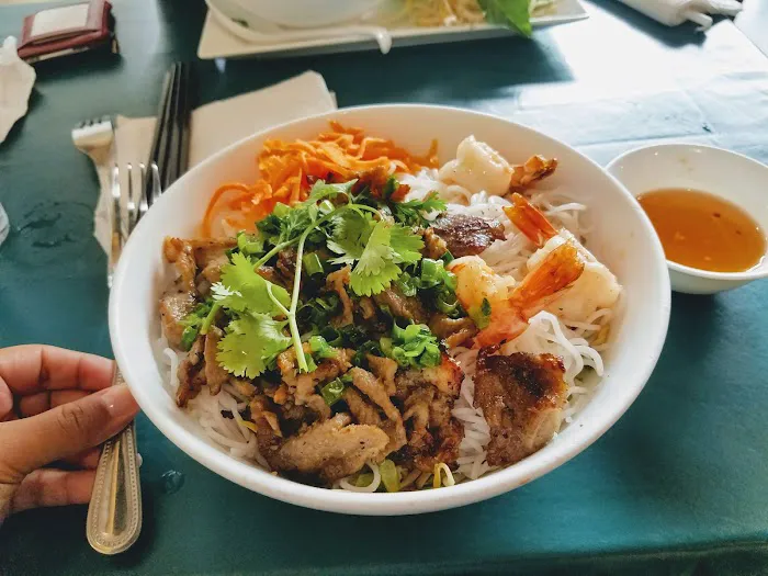Pho Nguyen Restaurant 7