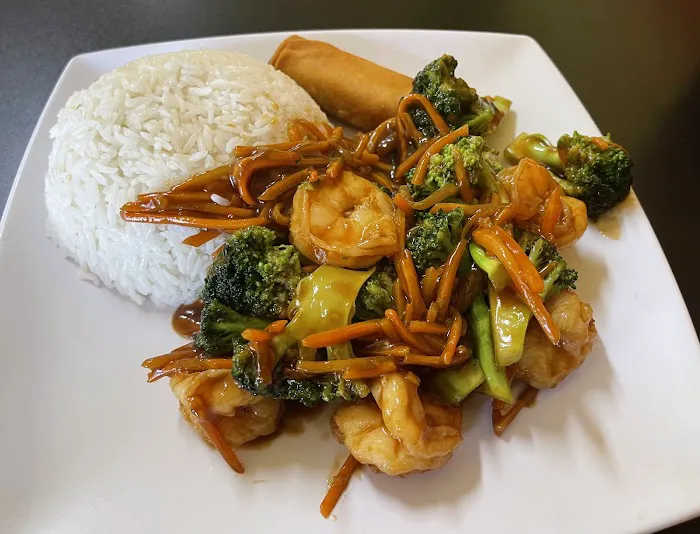 Kung Fu Asian Cafe' 4