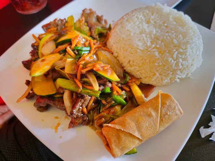 Kung Fu Asian Cafe' 5
