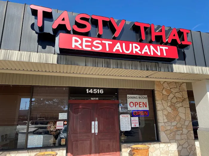 Tasty Thai Halal Restaurant 1