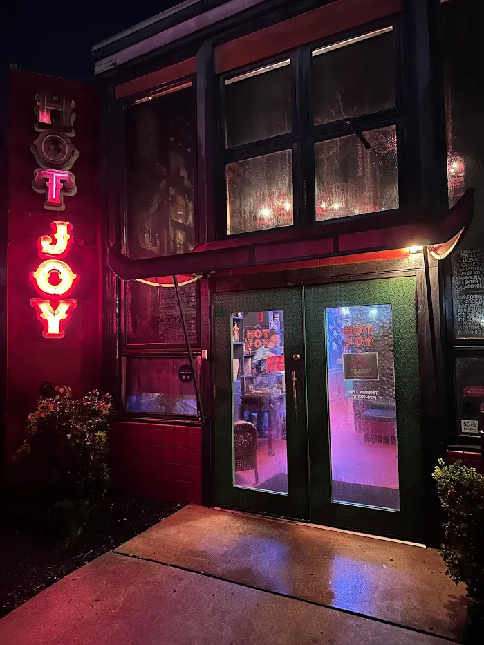 Hot Joy 8