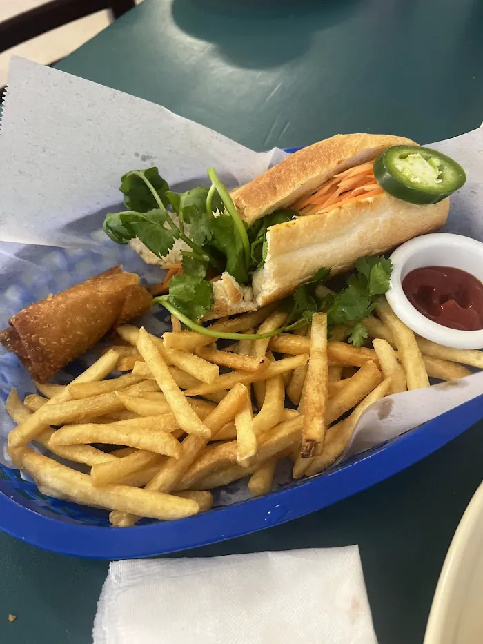 Soups & Rolls Restaurant 4