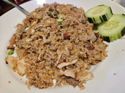 Tong's Thai Restaurant 0