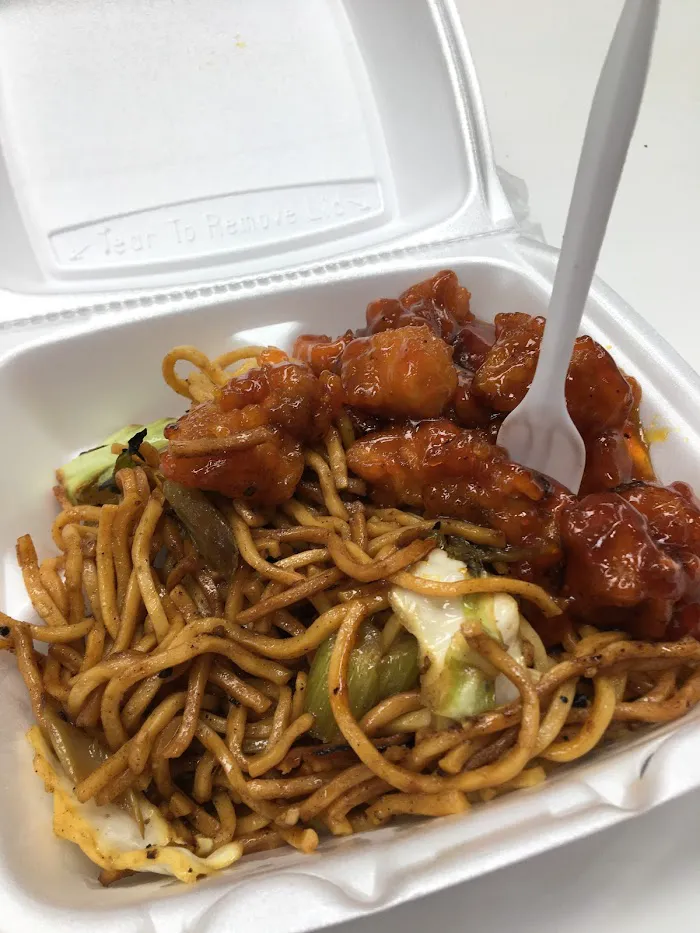 Side Wok Cafe 8