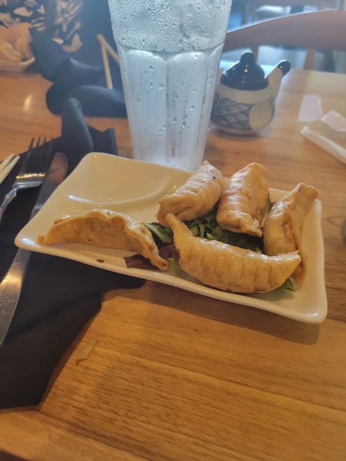Long Bao & Noodles Express 3