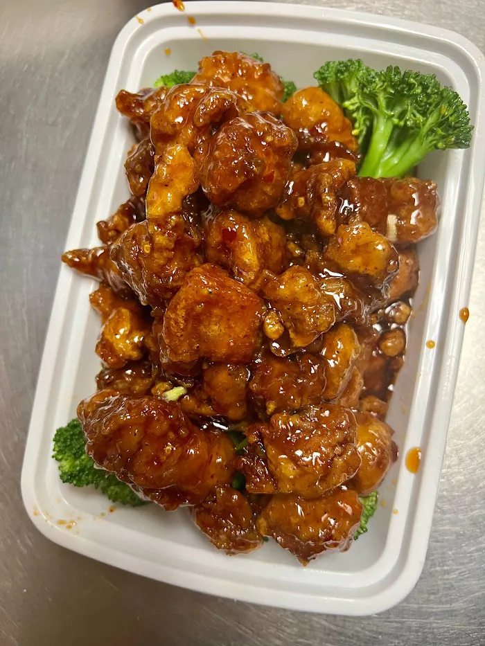 Ming Kitchen 7