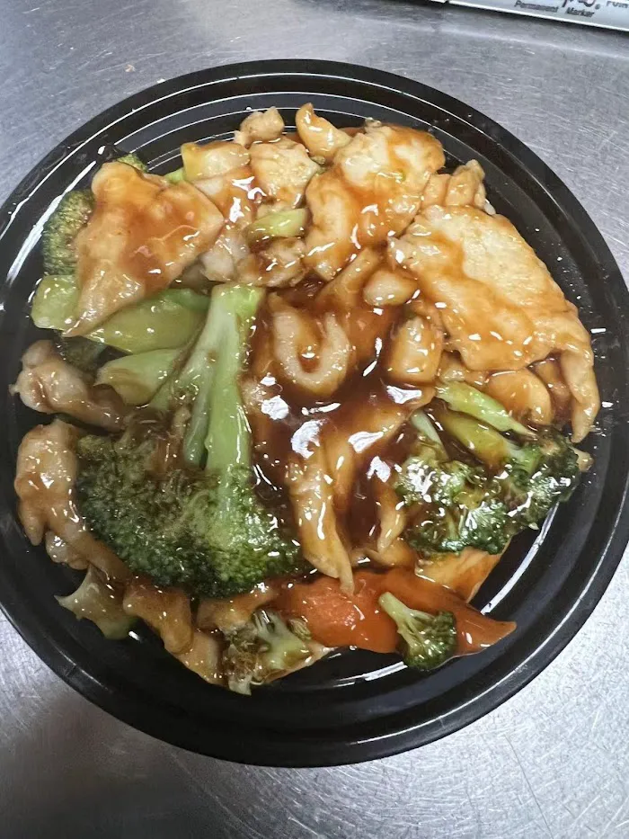 Ming Kitchen 3