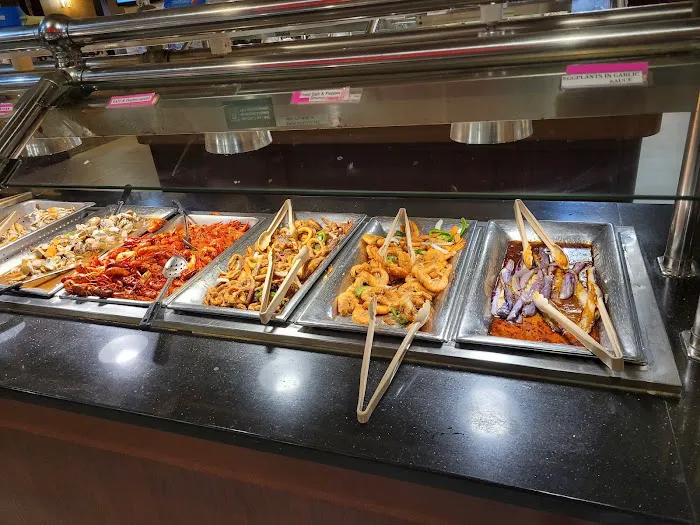 Hibachi Grill & Supreme Sushi Buffet 3