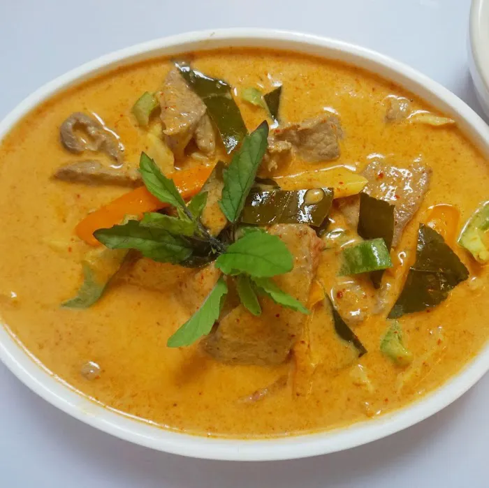 Thak Thai 4