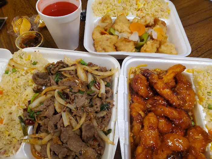 La Chinita's Restaurant 8