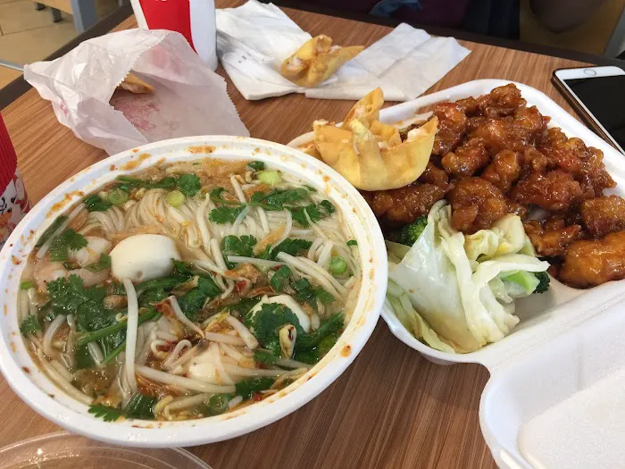 Ruby Thai Kitchen 9
