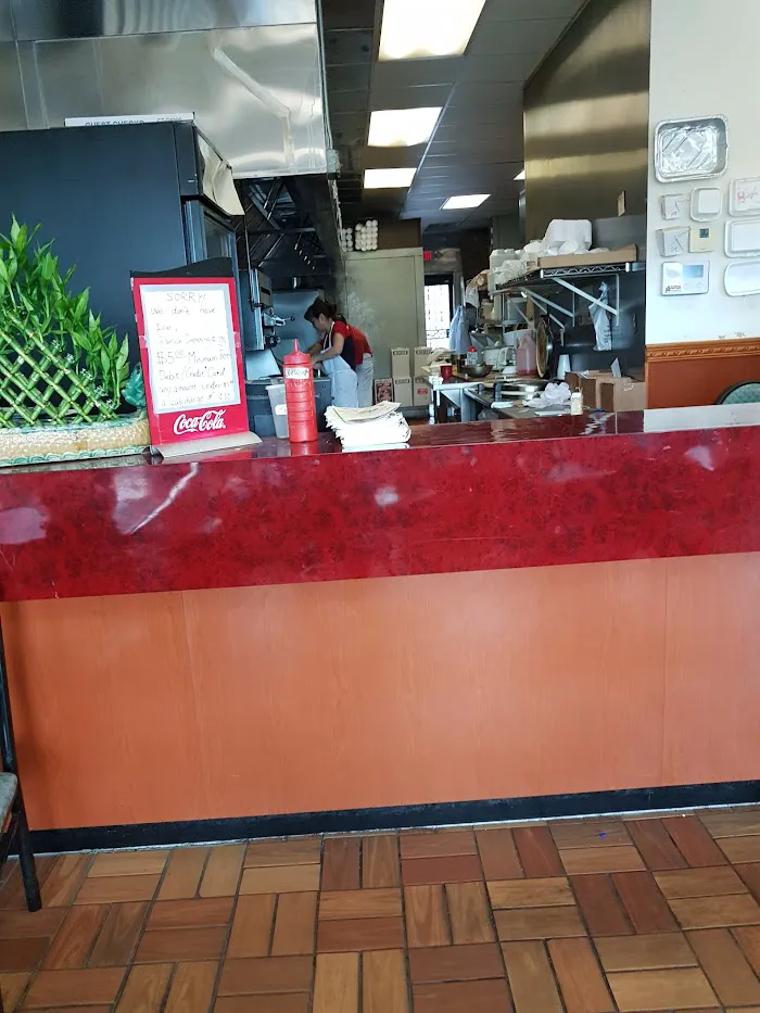 Magic Wok Chinese Food Restaurant 8