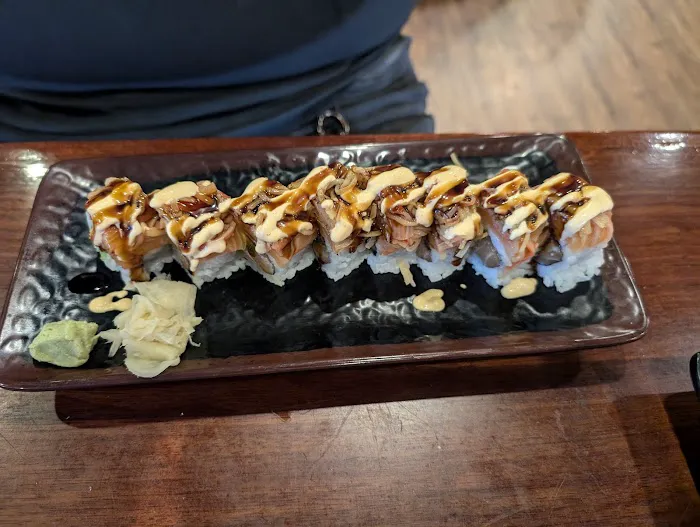 Sake Cafe Sushi Bar & Grill 4