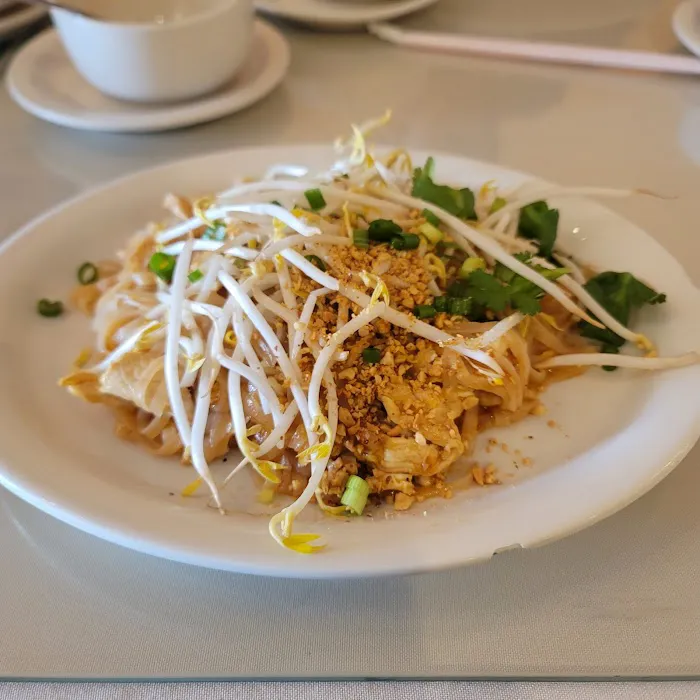 Lemongrass Thai Restaurant 5