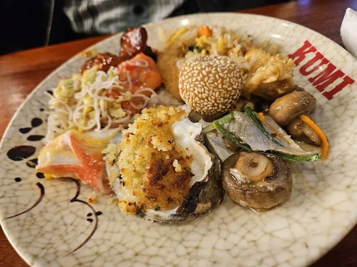 KUMI Seafood Sushi Chinese Buffet 3