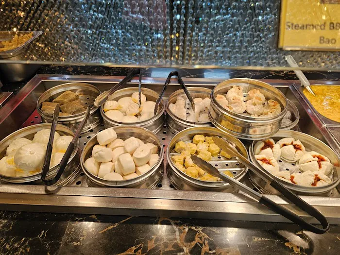 KUMI Seafood Sushi Chinese Buffet 5
