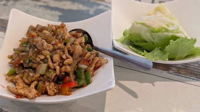 YuFeng Asian Cuisine 4