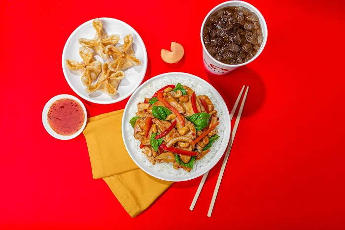Pei Wei Asian Kitchen 0
