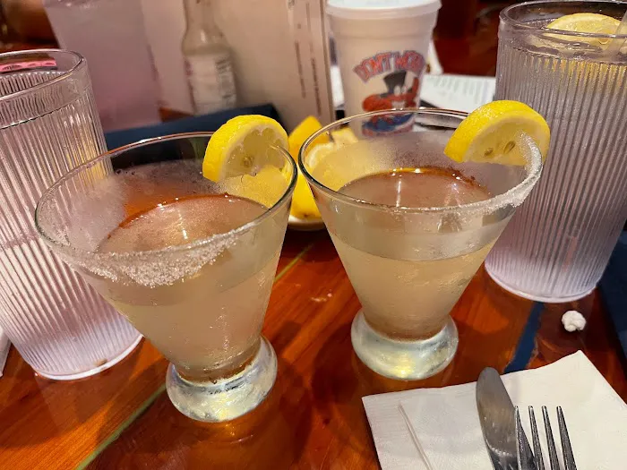 Bayou Bill's Crab House 2