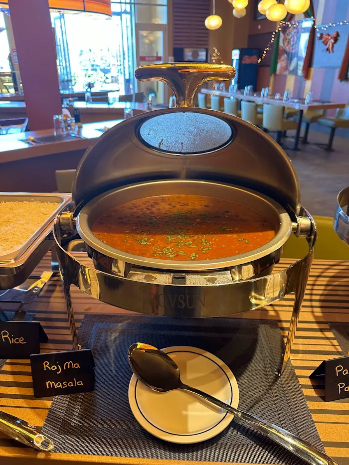 Royal Ganesha Indian Cuisine BYOB 7
