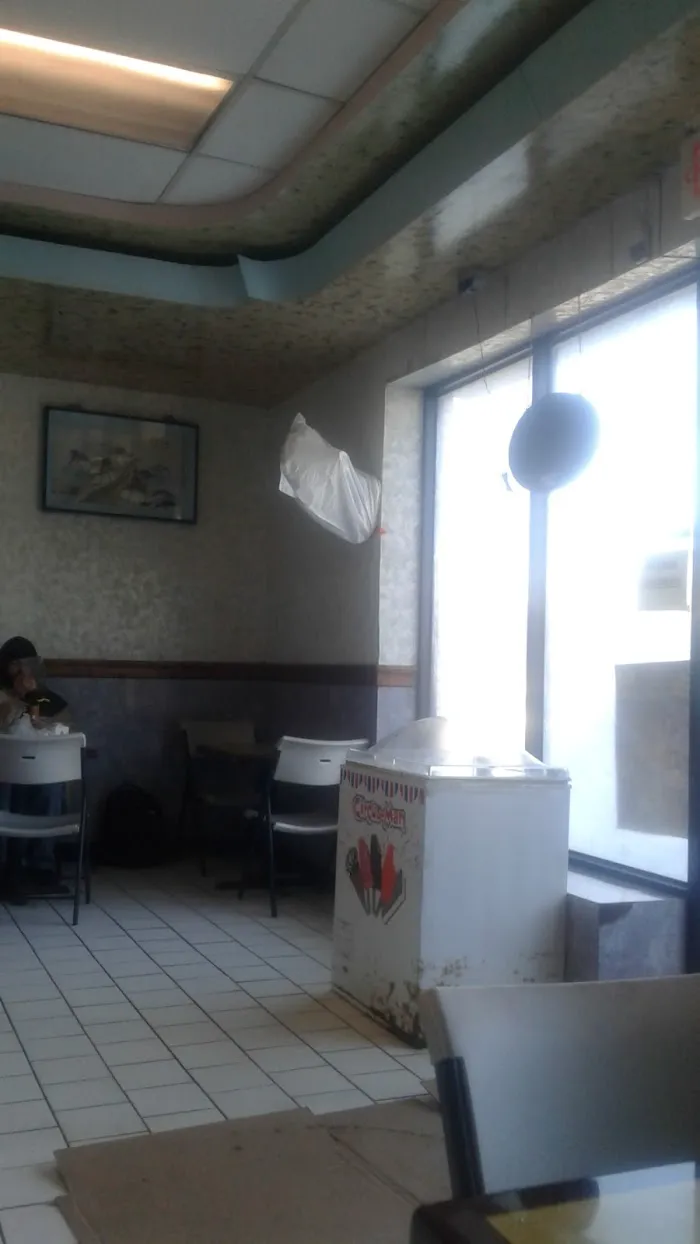 V. I. P. Restaurant 2