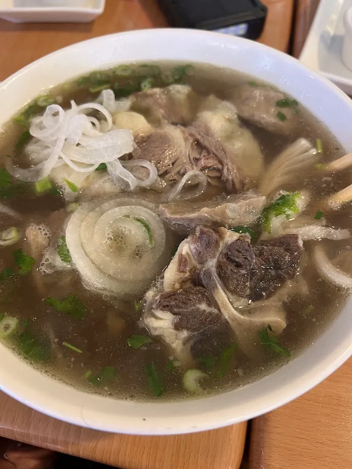 Vietnam Bistro Res 10