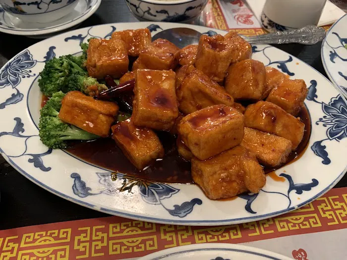 Hunan House Restaurant- 7