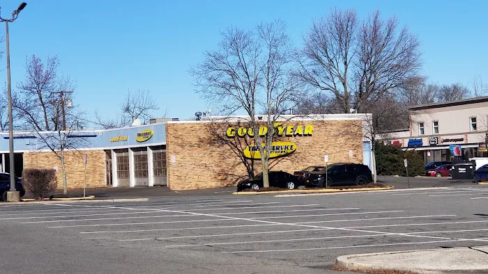 Village Plaza 6