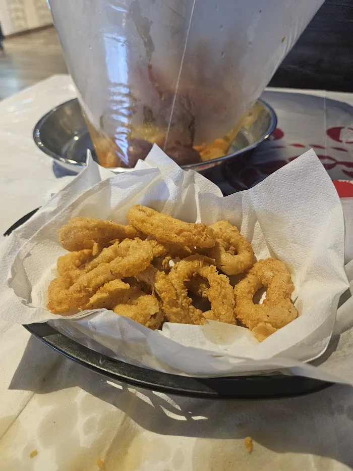 Red Crab - Juicy Seafood 9