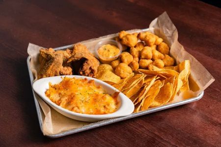 Red Star Kitchen + Bar