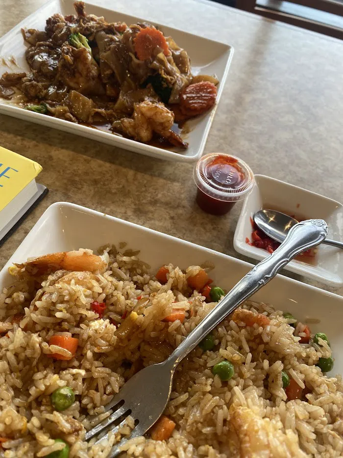Oy’s Thai Cuisine 8