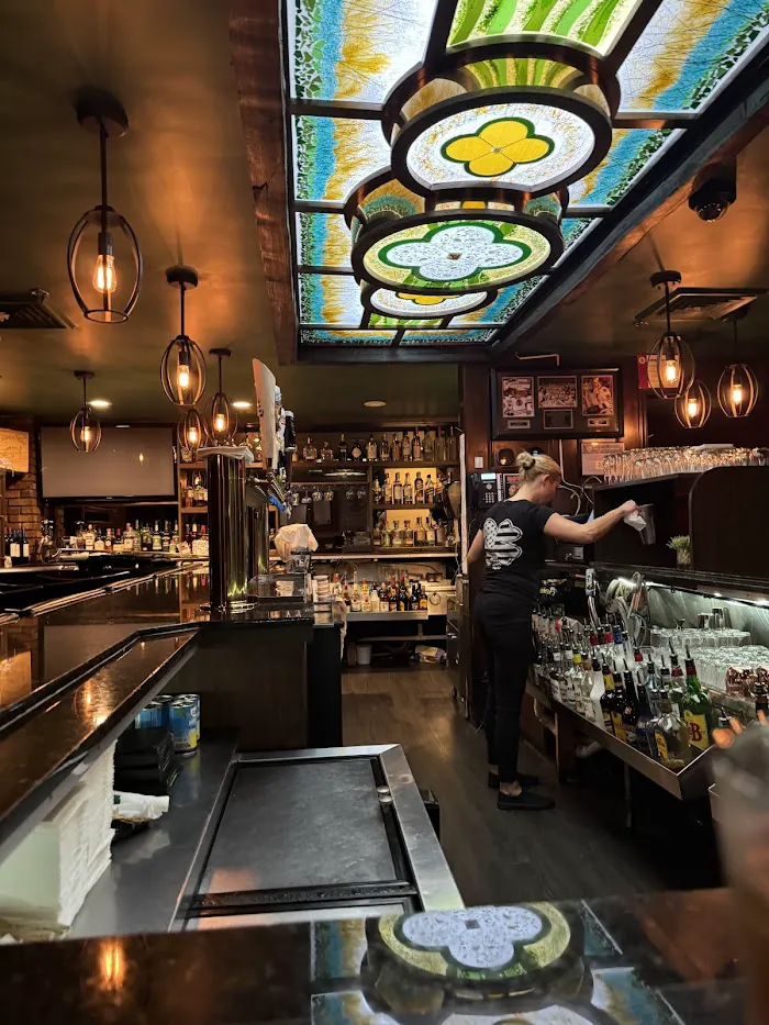 Fox's Pizza & Irish Pub Orland Park 9