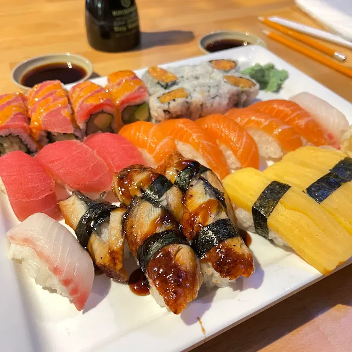 Sushi Grove 7