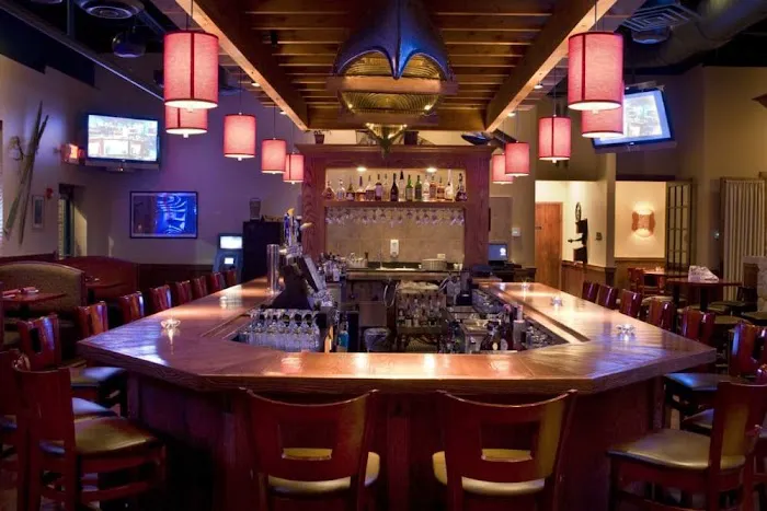LakeHouse Restaurant 9