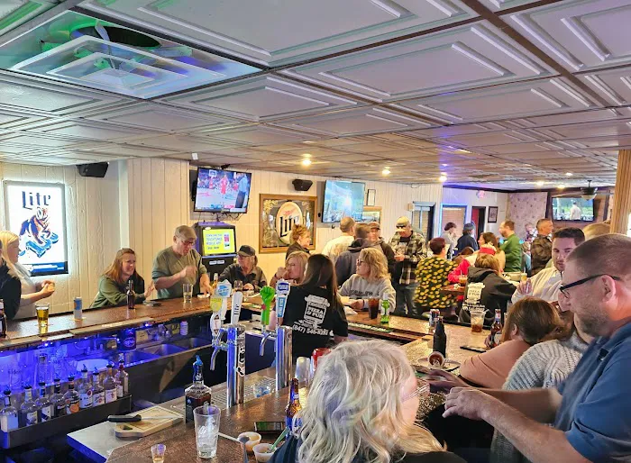 Fanella's Pizza & Pub 1