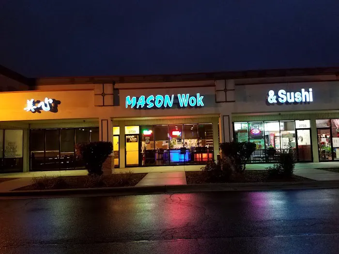 Mason Wok and Sushi 4