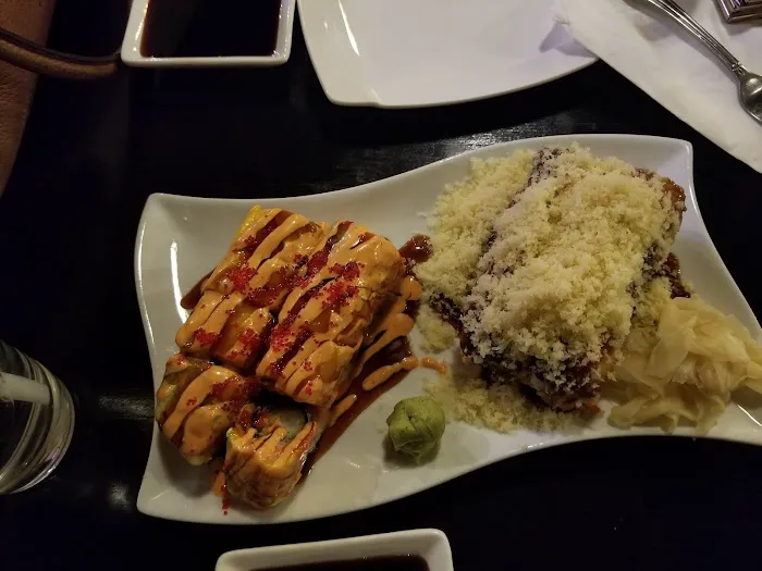 Mason Wok and Sushi 6